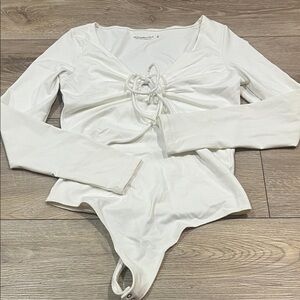 Abercrombie keyhole neck bodysuit M